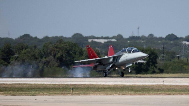 Third T-7A Red Hawk touches down at Joint Base San Antonio-Randolph