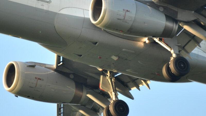 IAE V2500 turbofan engine mounted on a Lufthansa Airbus A320-family aircraft