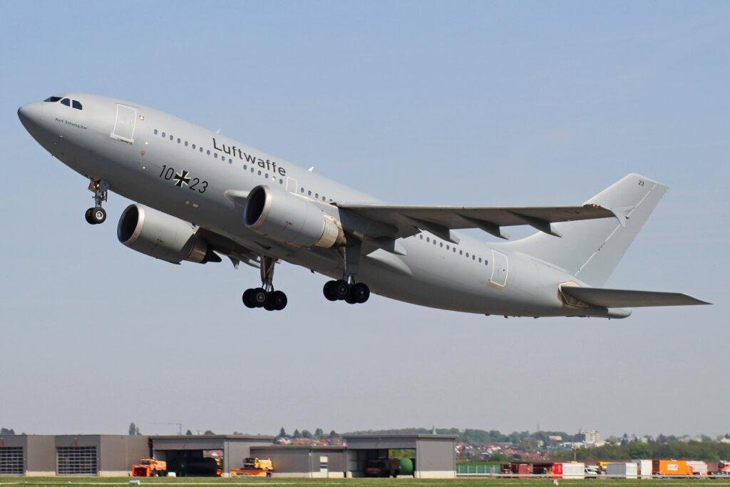 Airbus A310-300