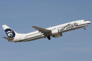 Boeing 737-900