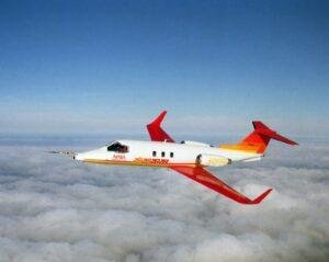 Bombardier Learjet 28