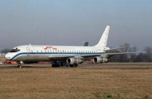 Douglas DC-8-70