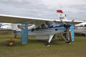 Helio H-295 Super Courier