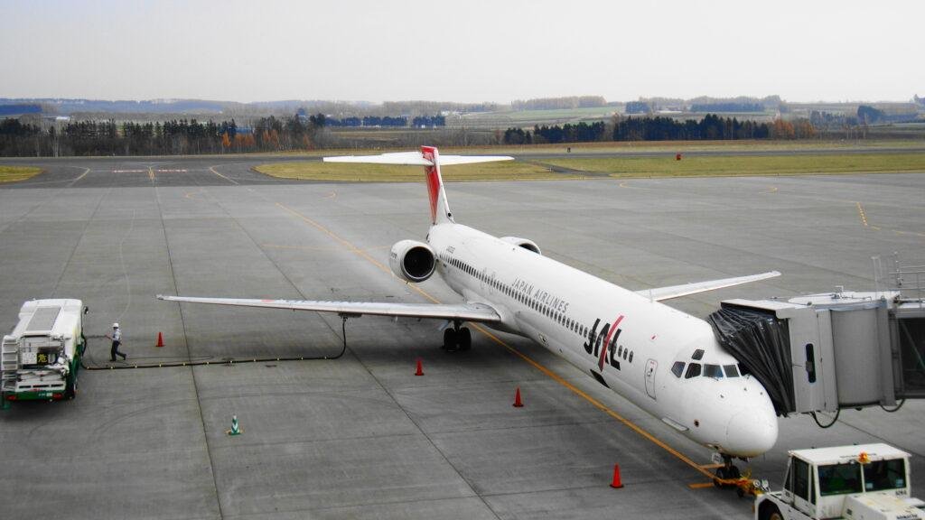McDonnell Douglas MD-90