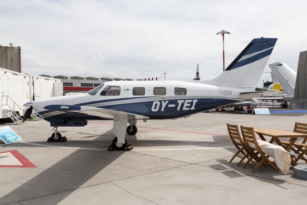 Piper M350