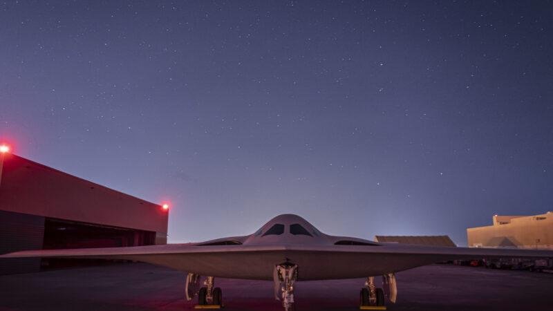 Northrop Grumman B-21 Raider stealth bomber viewed from the side at its December 2022 public unveiling in Palmdale, California