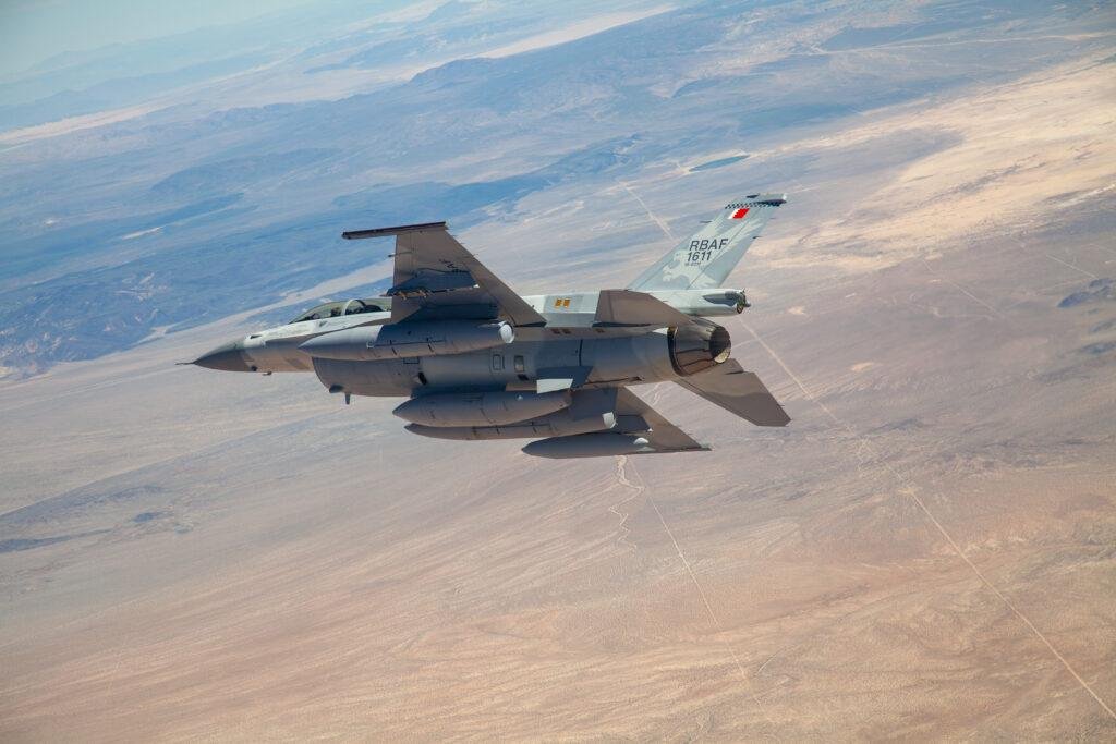 Viper Shield F-16: Bahraini F-16 Block 70 in flight over Southern California