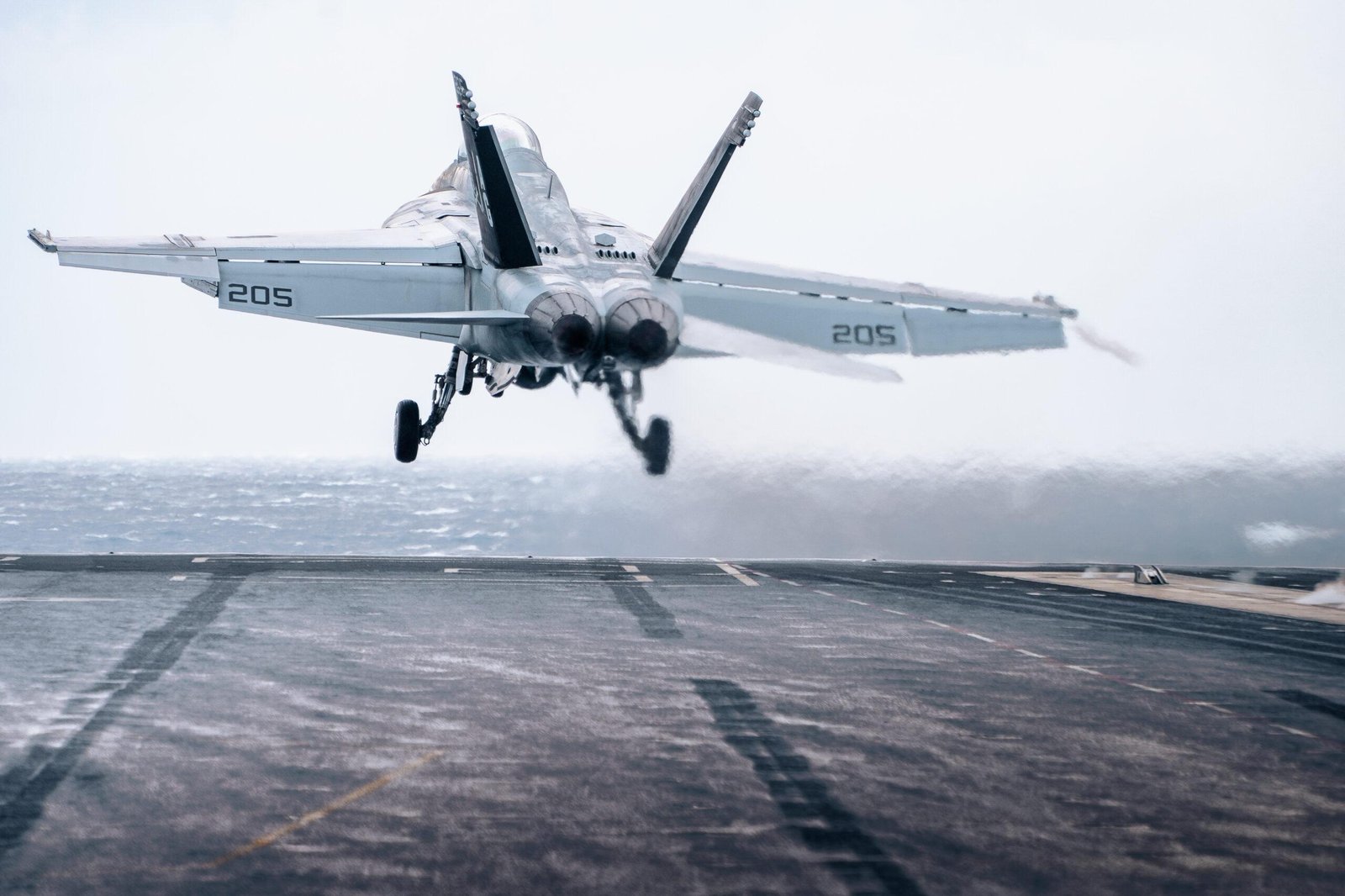 Auto GCAS Super Hornet: F/A-18 launches from carrier flight deck
