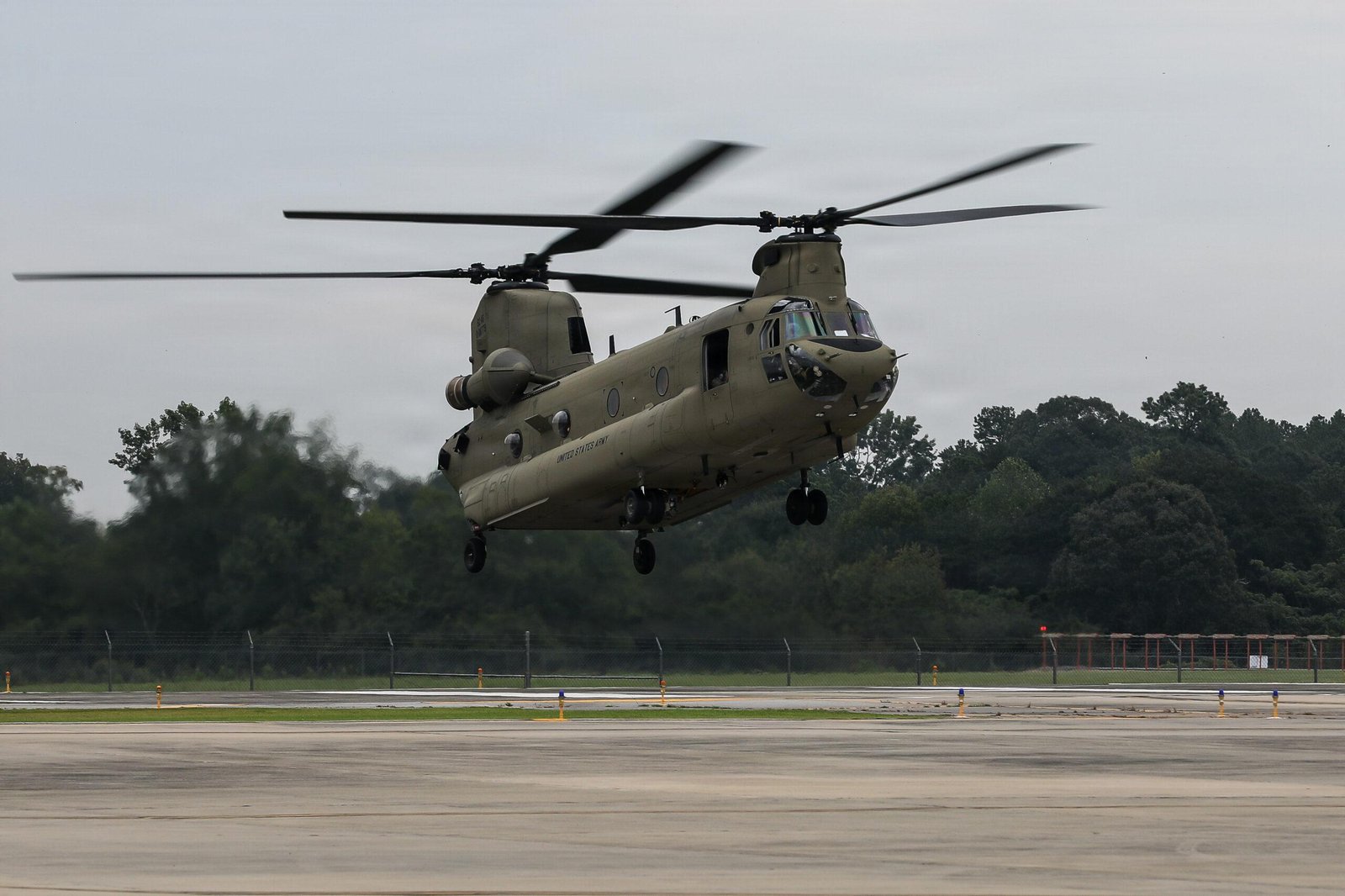 South Carolina National Guard CH-47F Chinook on static display at the Upstate Boss Lift employer event, Greenville, South Carolina