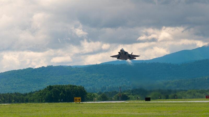 Vermont F-35 deployment: 158th Fighter Wing F-35A low pass over Burlington with Green Mountains behind