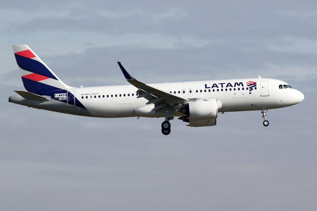 Airbus Latin America aircraft forecast illustrated by a LATAM Airbus A320neo flying near Toulouse in 2017