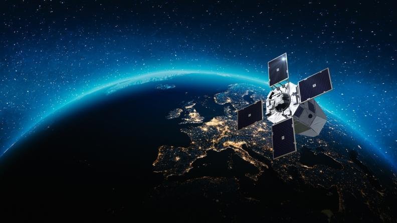 French CSO military observation satellite illustration used for EU Space Threat Response coverage.