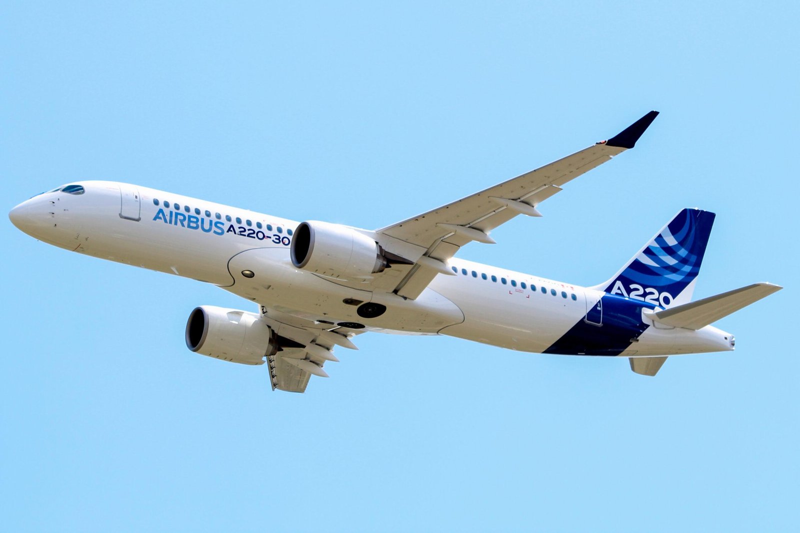 Safran SkyNaute system story illustrated by an Airbus A220-300 flight test aircraft at Toulouse in 2018