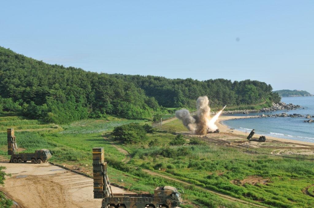South Korea hypersonic vehicle article illustrated by a U.S. Army M270 rocket system launching an MGM-140 tactical missile during a 2017 exercise.