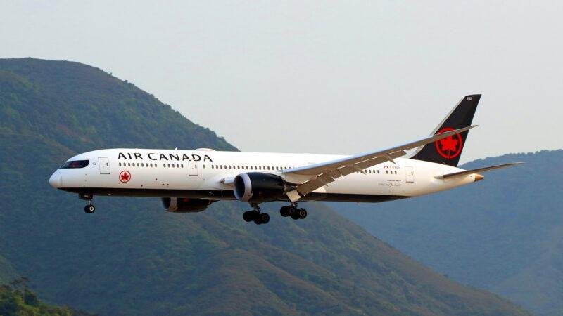 Air Canada Boeing 787-9 Dreamliner aircraft photographed in April 2020.