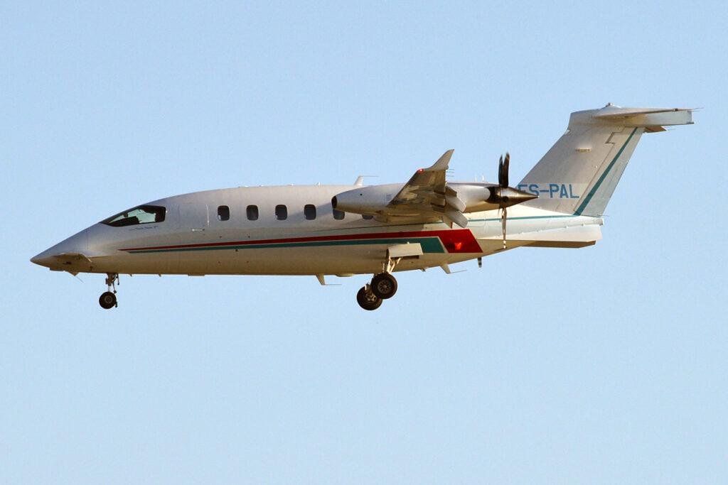 Piaggio Avanti EVO twin-engine business aircraft in flight, illustrating its planned appearance at NBAA-BACE 2026.