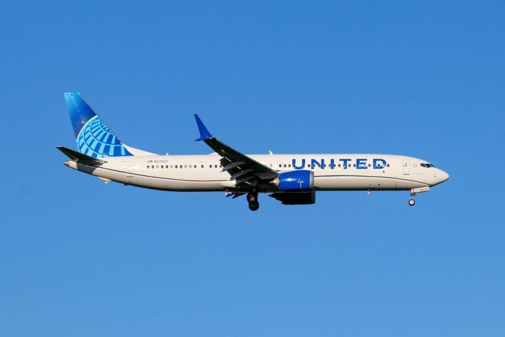 United Starlink tracker: United Airlines Boeing 737 MAX aircraft