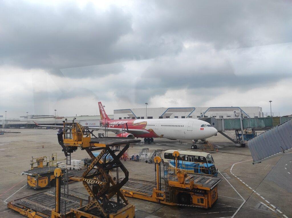 Vietjet Airbus A330 at Hanoi Noi Bai Airport, archival photograph accompanying Vietjet Europe flights report